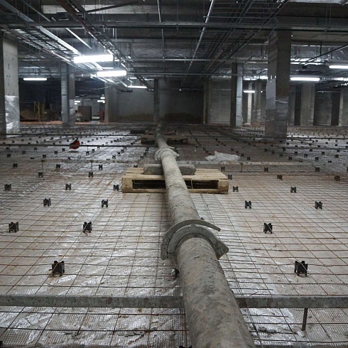 Устройство бетонных полов с упрочнённым финишным слоем на перекрытиях подземной автомобильной парковки ЖК «Измайловский 11»